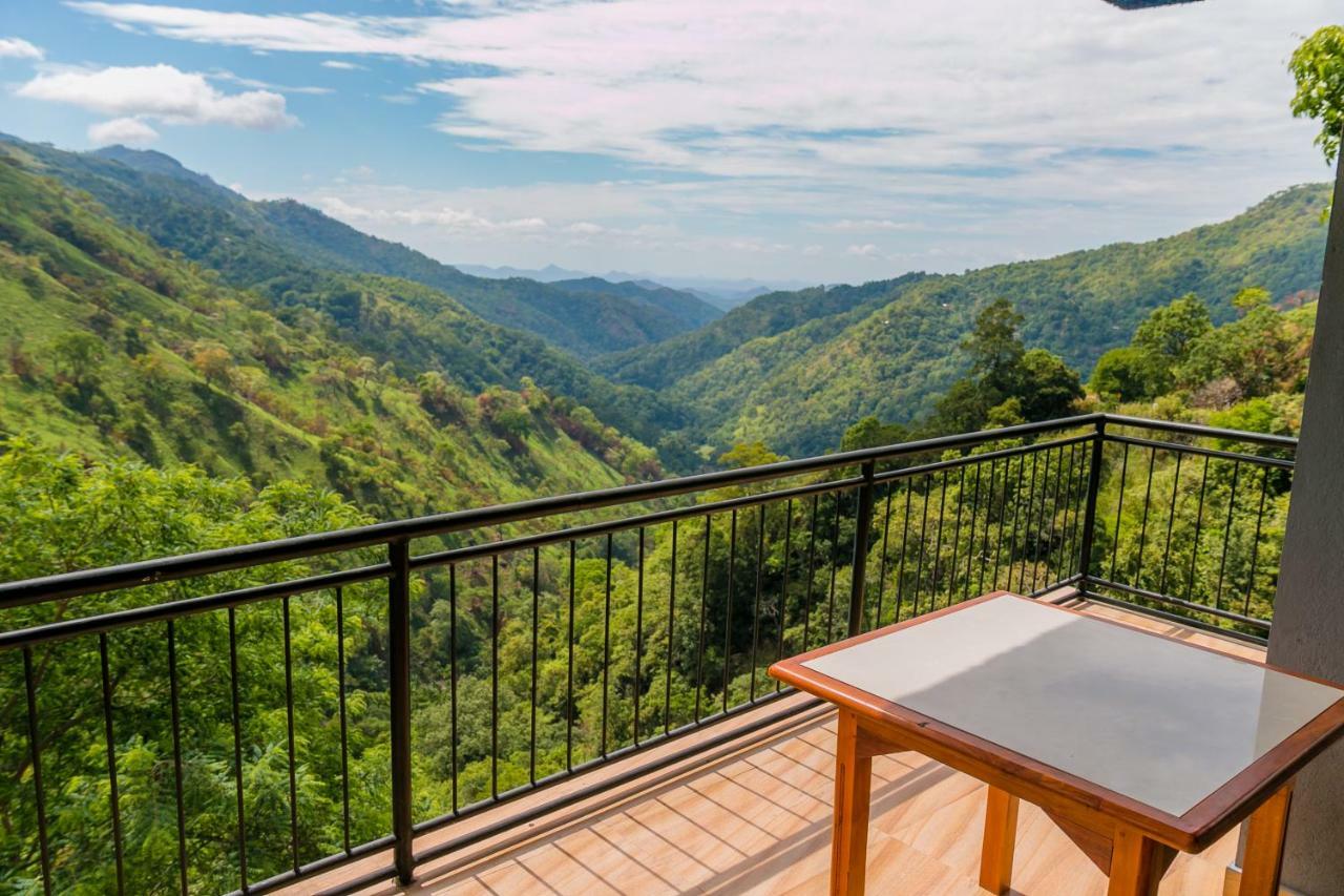 Hotel Ella Mount Heaven Esterno foto